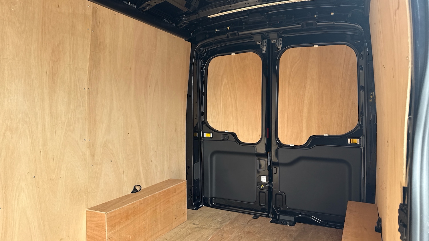 Used Ford Transit 2025 for sale - 78106145: Photo 16