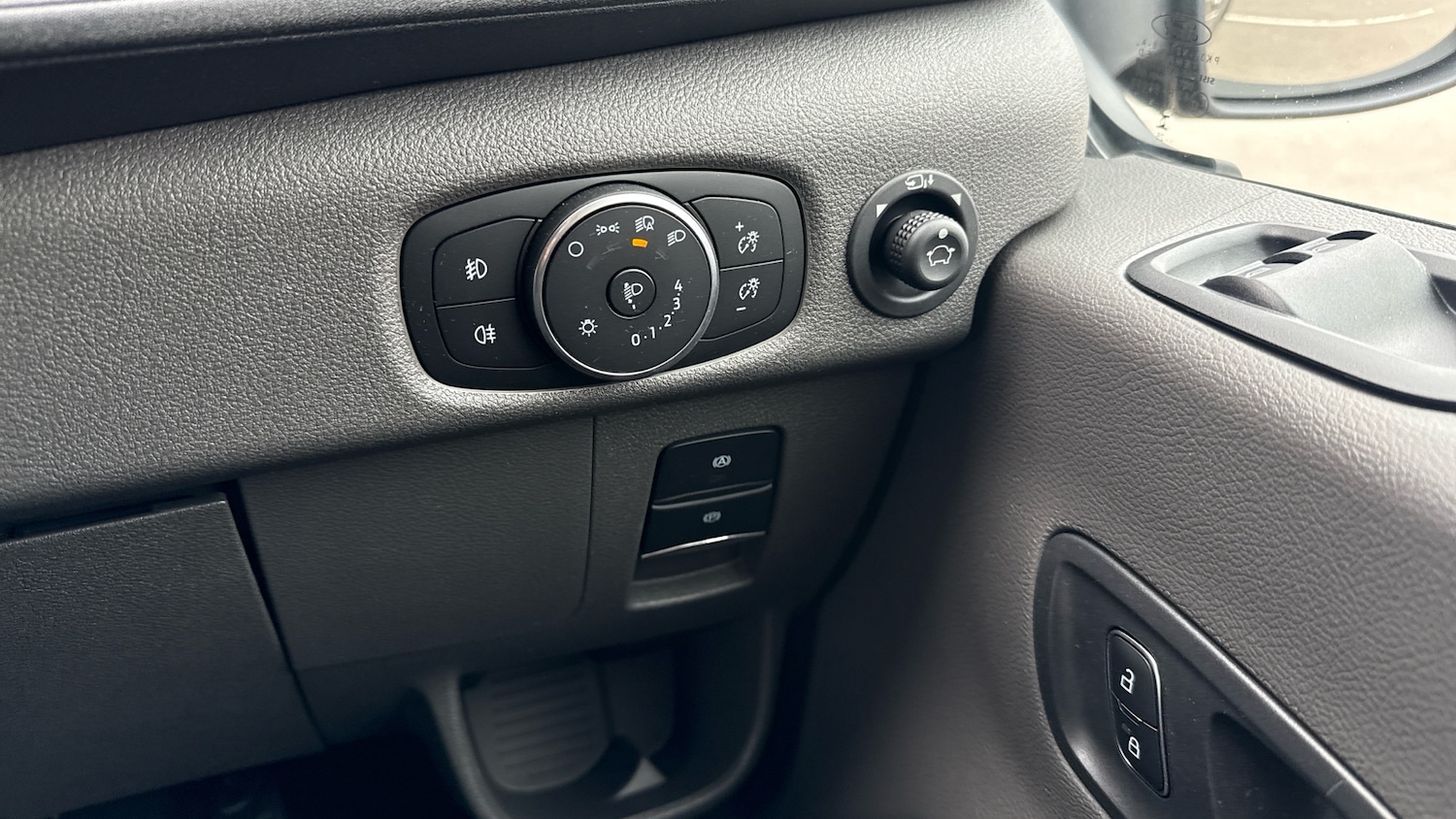 Used Ford Transit 2025 for sale - 78106145: Photo 33