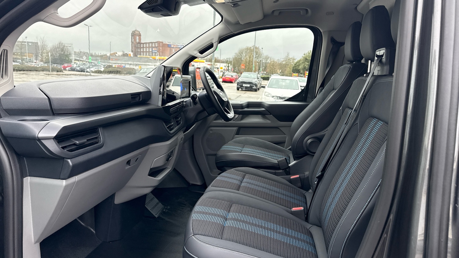 Used Ford Transit Custom 2025 for sale - 77180640: Photo 13