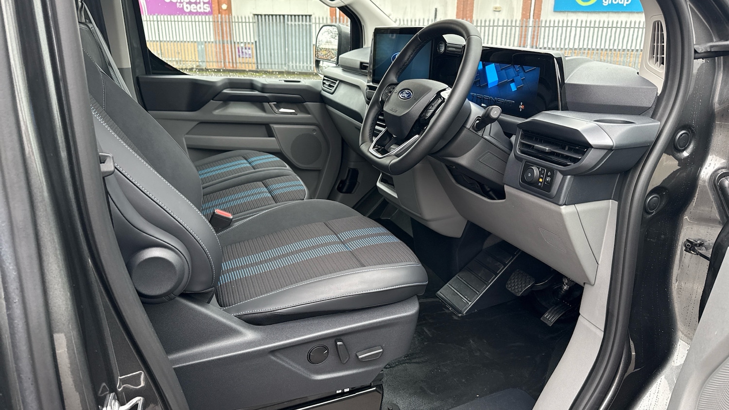 Used Ford Transit Custom 2025 for sale - 77180640: Photo 4