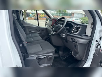 Used Ford Transit 2025 for sale - 78708708: Photo