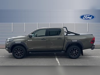 Used Toyota Hilux 2023 for sale - 78505116: Photo