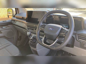 Used Ford Transit Custom 2025 for sale - 76637584: Photo