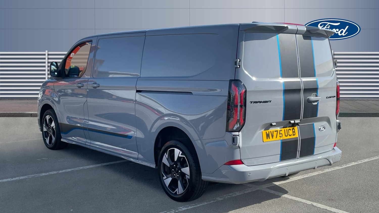 Used Ford Transit Custom 2025 for sale - 77996901: Photo 2