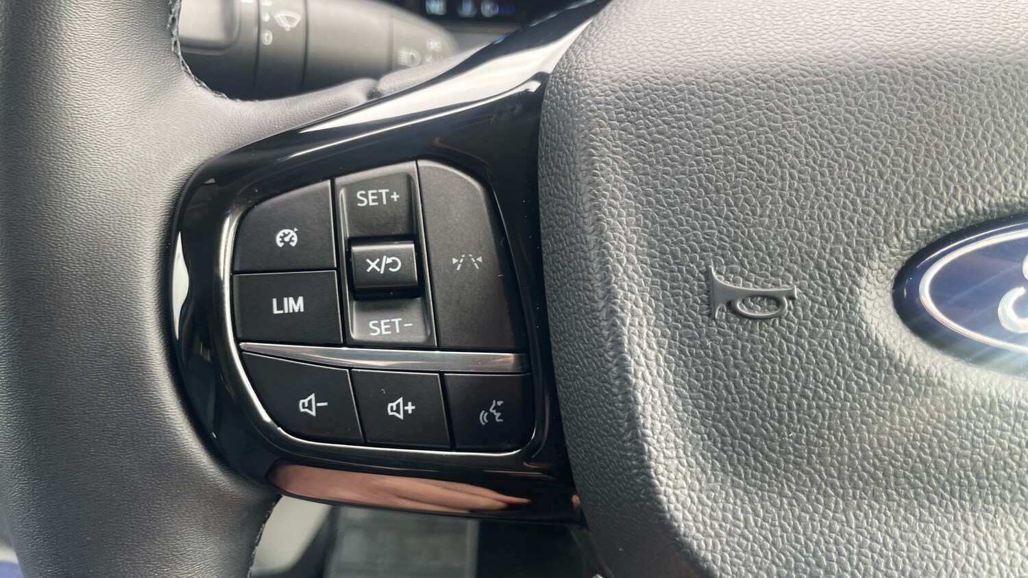 Used Ford Transit Custom 2025 for sale - 78042619: Photo 8