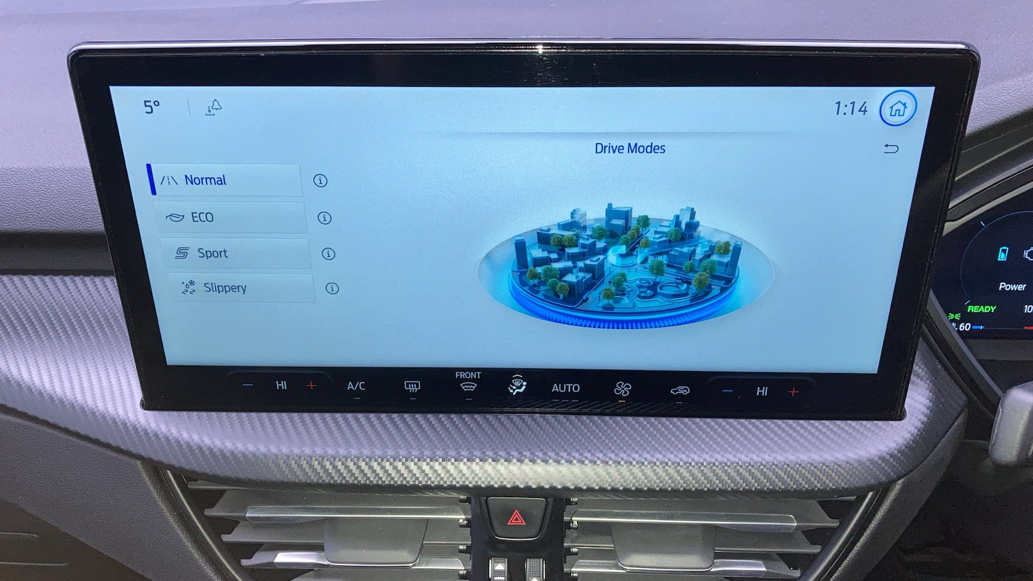 Used Ford Kuga 2025 for sale - 76653120: Photo 27