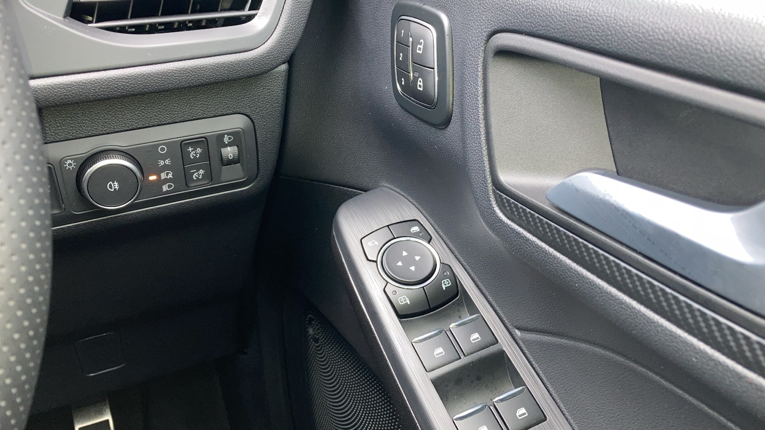 Used Ford Kuga 2025 for sale - 76653120: Photo 36