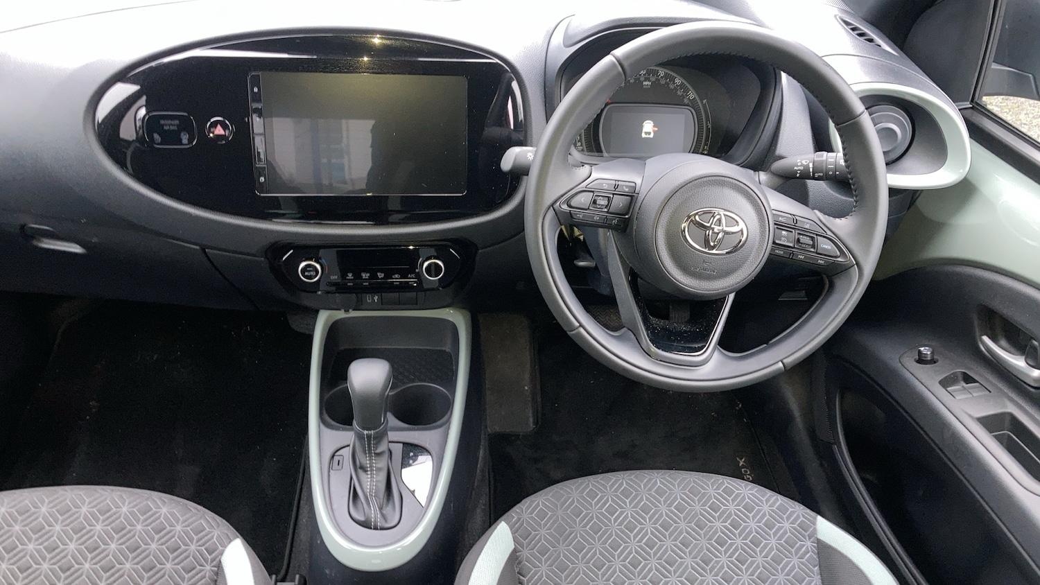 Used Toyota Aygo X 2025 for sale - 77151044: Photo 10