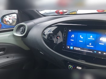 Used Toyota Aygo X 2025 for sale - 77151044: Photo