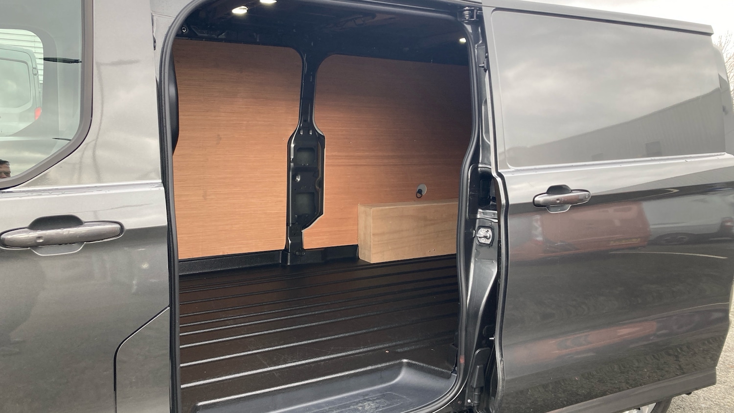 Used Ford Transit Custom 2025 for sale - 77595170: Photo 13