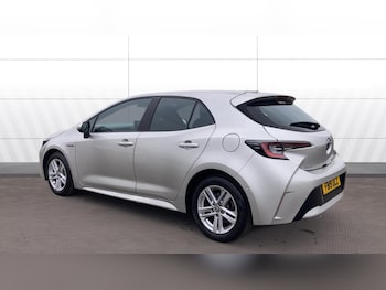 Used Toyota Corolla 2019 for sale - 76302088: Photo 2