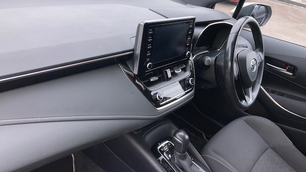 Used Toyota Corolla 2019 for sale - 76302088: Photo 9