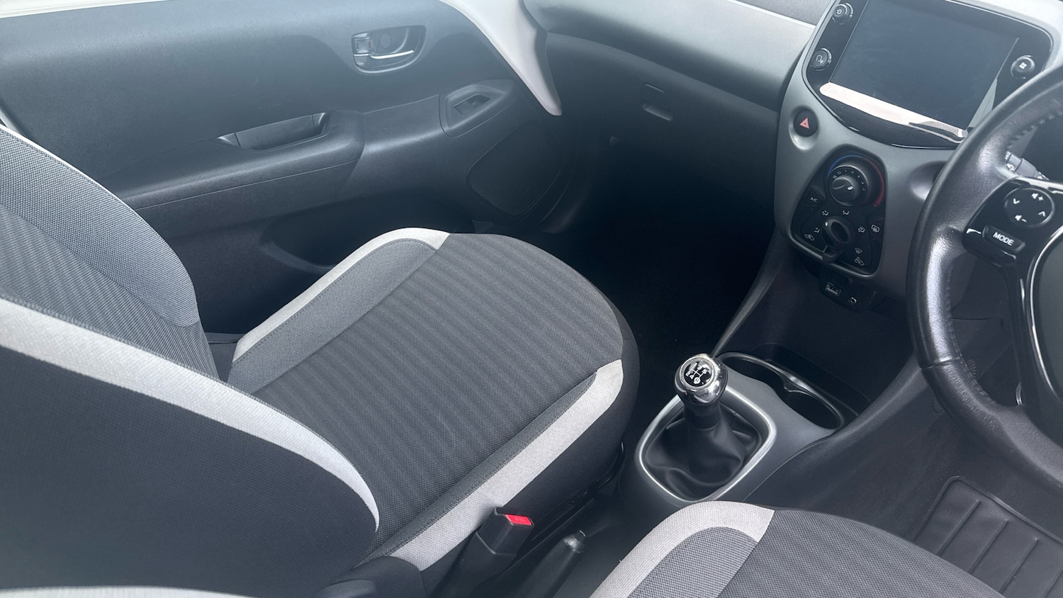 Used Toyota AYGO 2020 for sale - 78180205: Photo 14