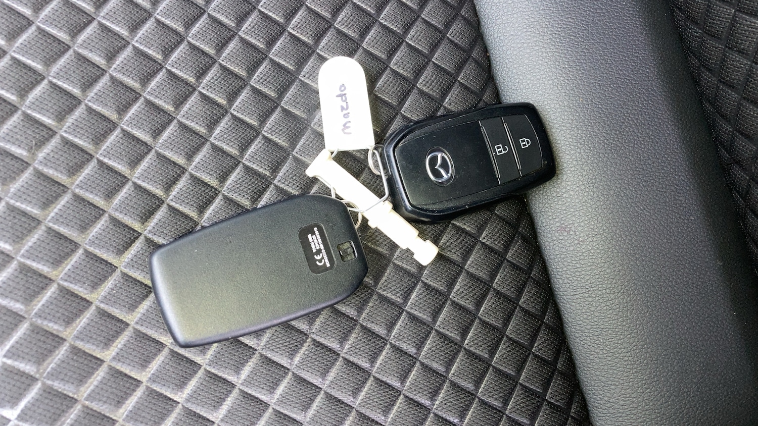 Used Mazda Mazda2 HYBRID 2023 for sale - 77545663: Photo 31