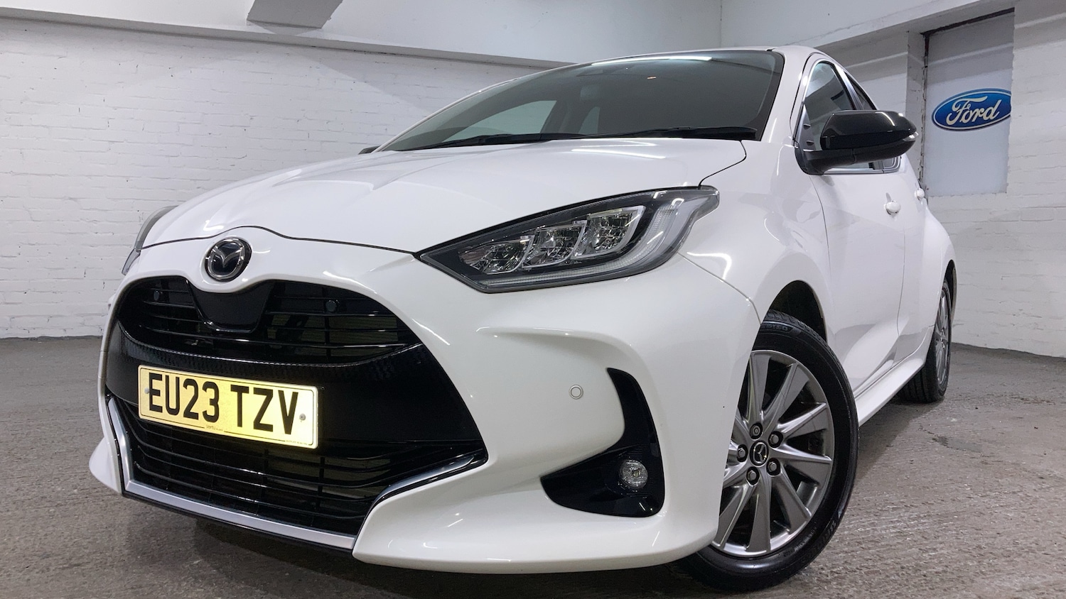 Used Mazda Mazda2 HYBRID 2023 for sale - 77545663: Photo 5