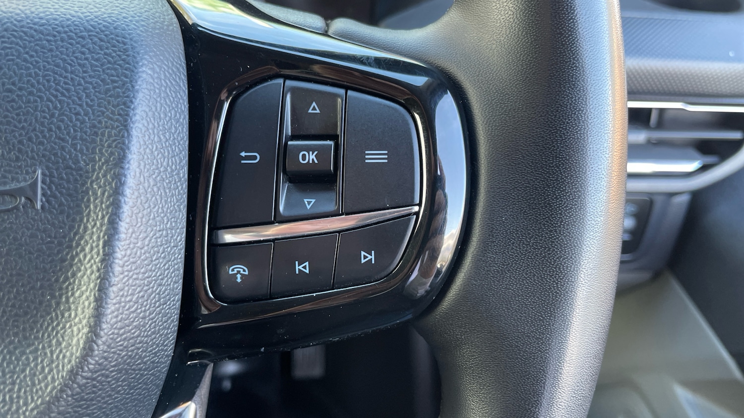 Used Ford Transit Custom 2024 for sale - 76904869: Photo 6