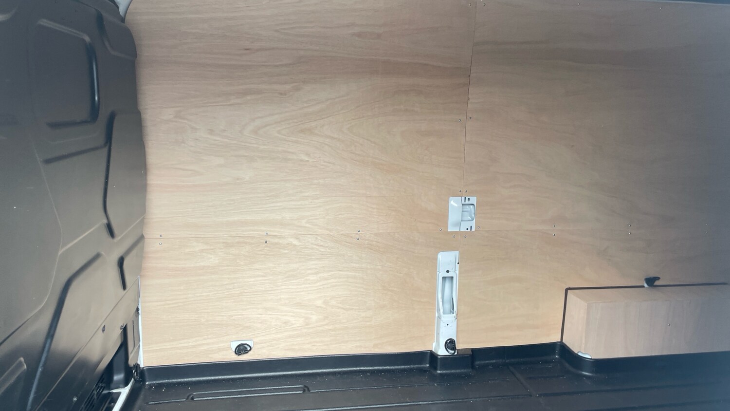 Used Ford Transit 2024 for sale - 76268172: Photo 44