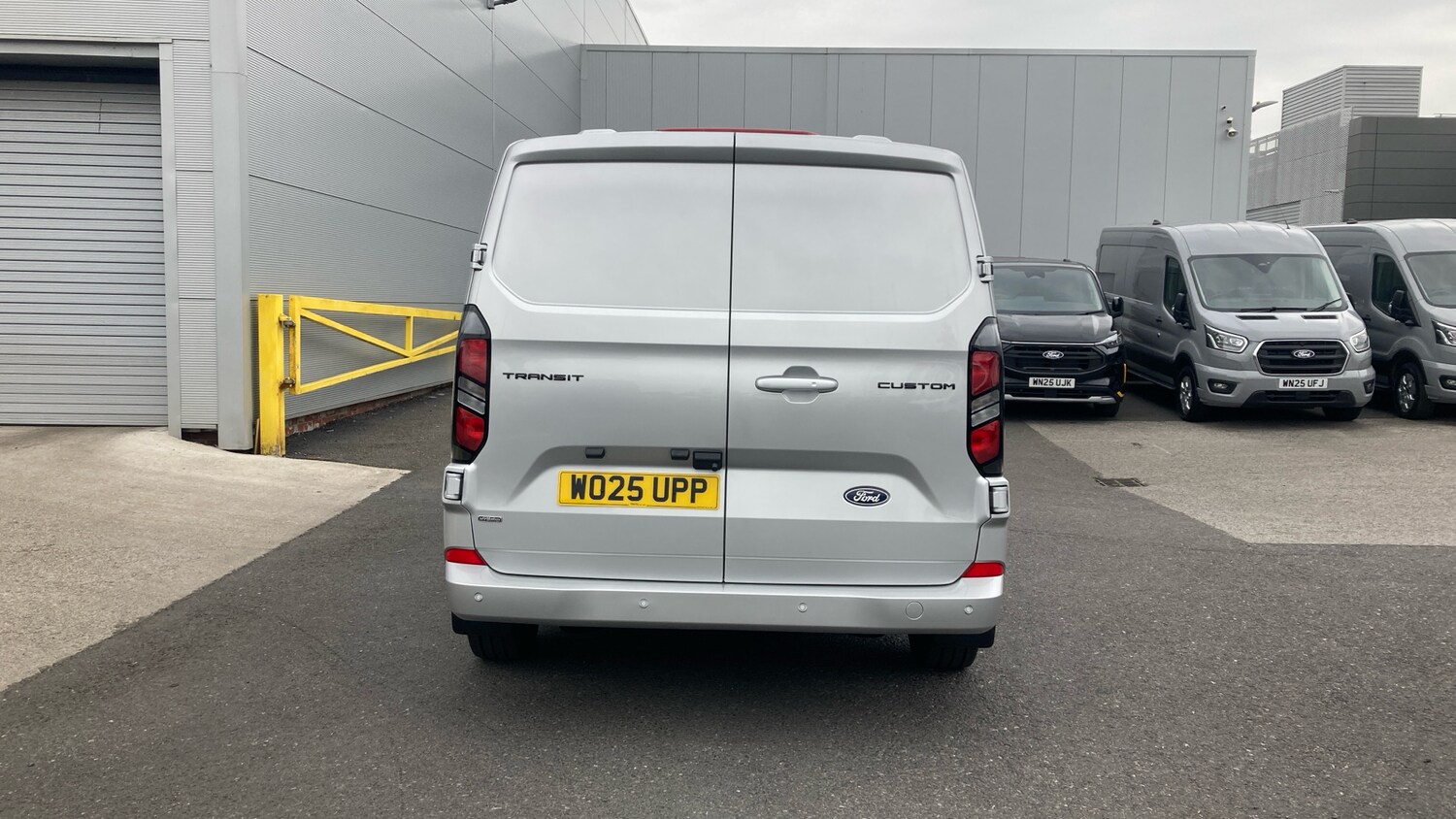 Used Ford Transit Custom 2025 for sale - 76319168: Photo 11