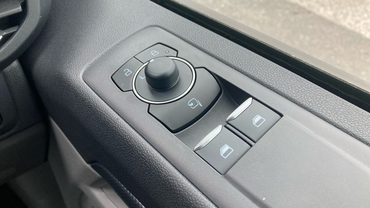 Used Ford Transit Custom 2025 for sale - 76319168: Photo 29