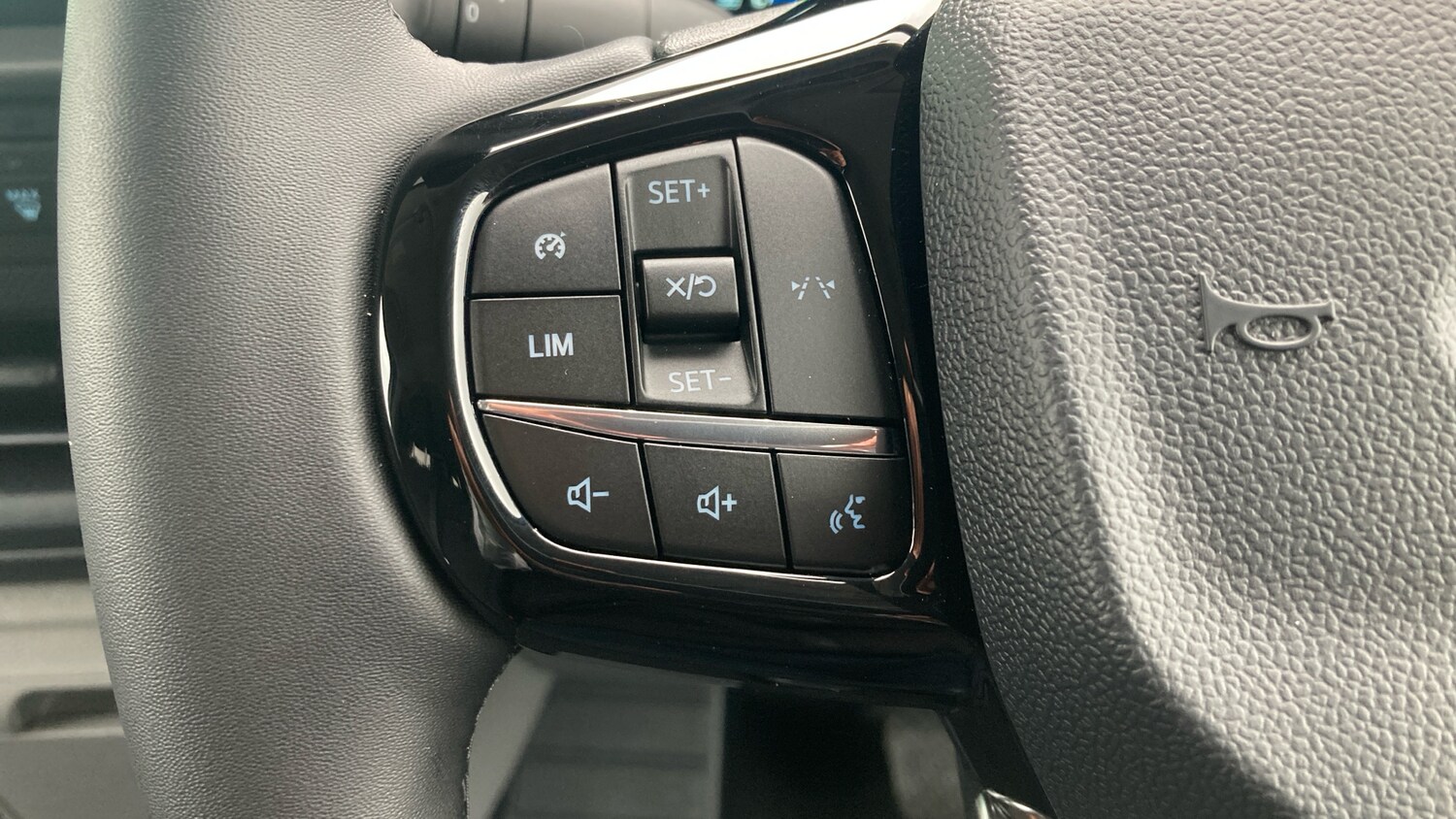 Used Ford Transit Custom 2025 for sale - 76319168: Photo 35