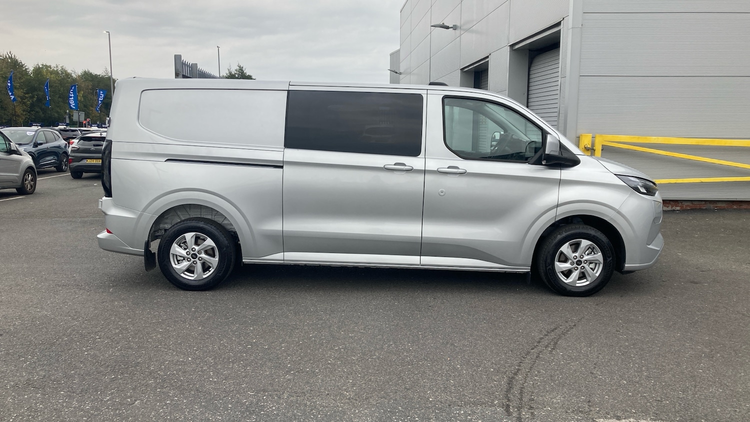 Used Ford Transit Custom 2025 for sale - 76319168: Photo 9