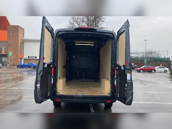 Used Ford Transit 2025 for sale - 77933919: Photo