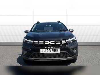 Used Dacia Sandero Stepway 2023 for sale - 79240405: Photo