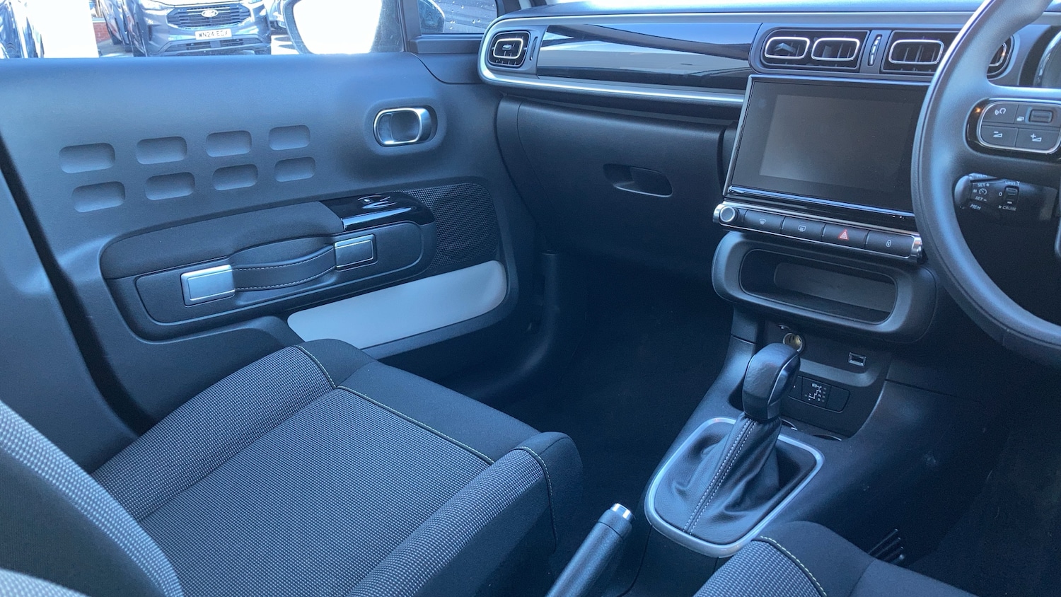 Used Citroen C3 2024 for sale - 77115792: Photo 14