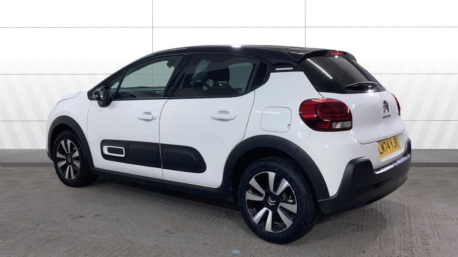 Used Citroen C3 2024 for sale - 77115792: Photo 2