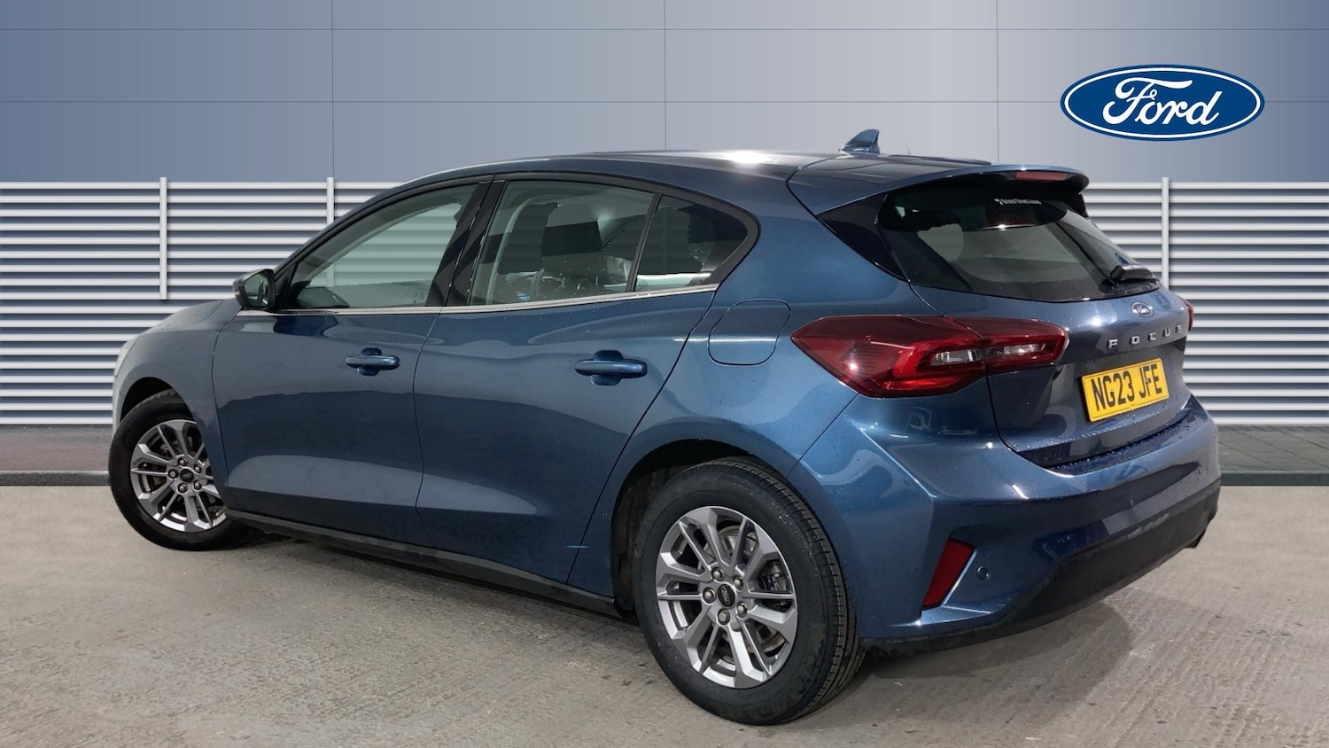 Used Ford Focus 2023 for sale - 77054854: Photo 2