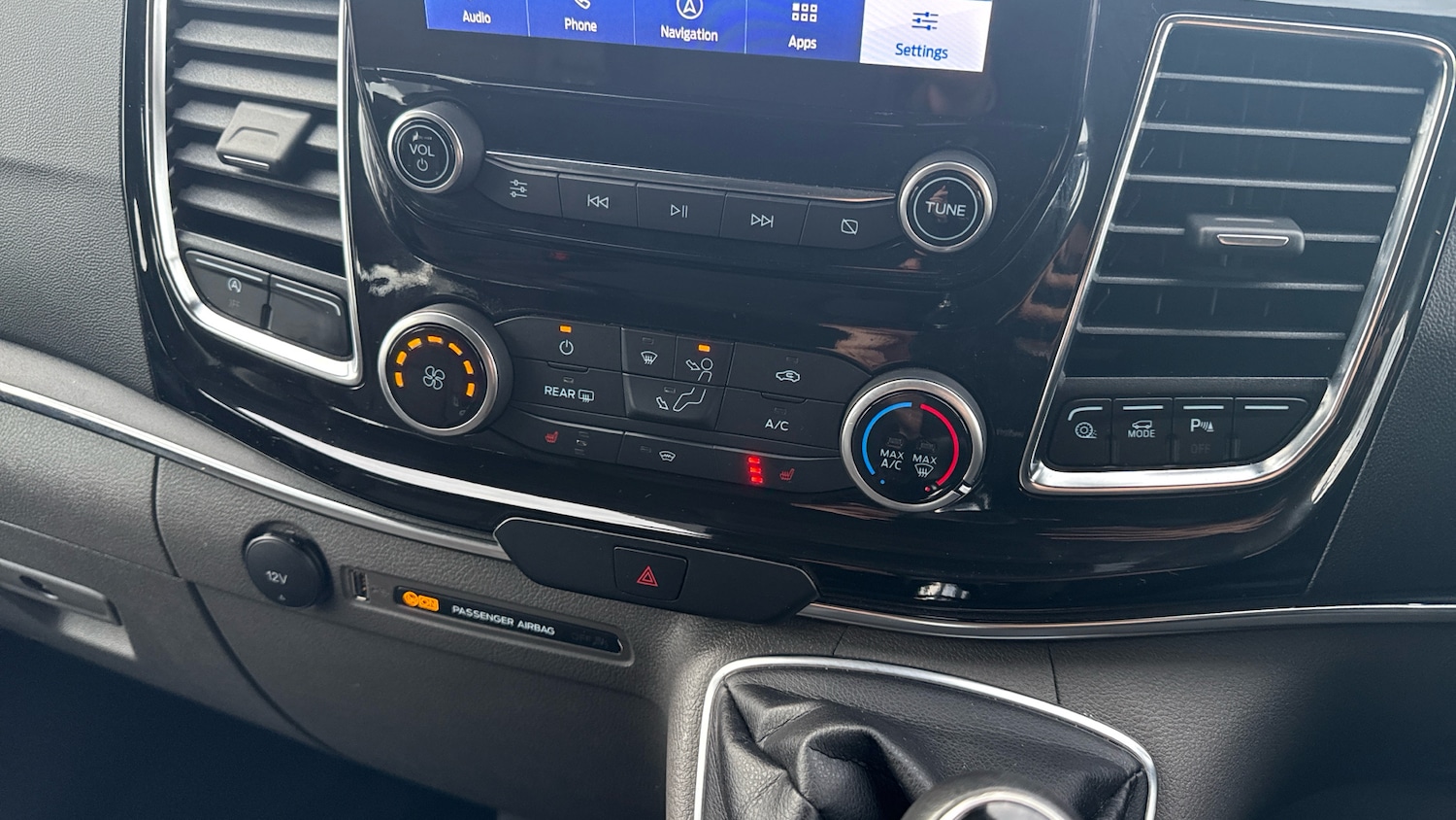 Used Ford Tourneo Custom 2023 for sale - 76352920: Photo 13