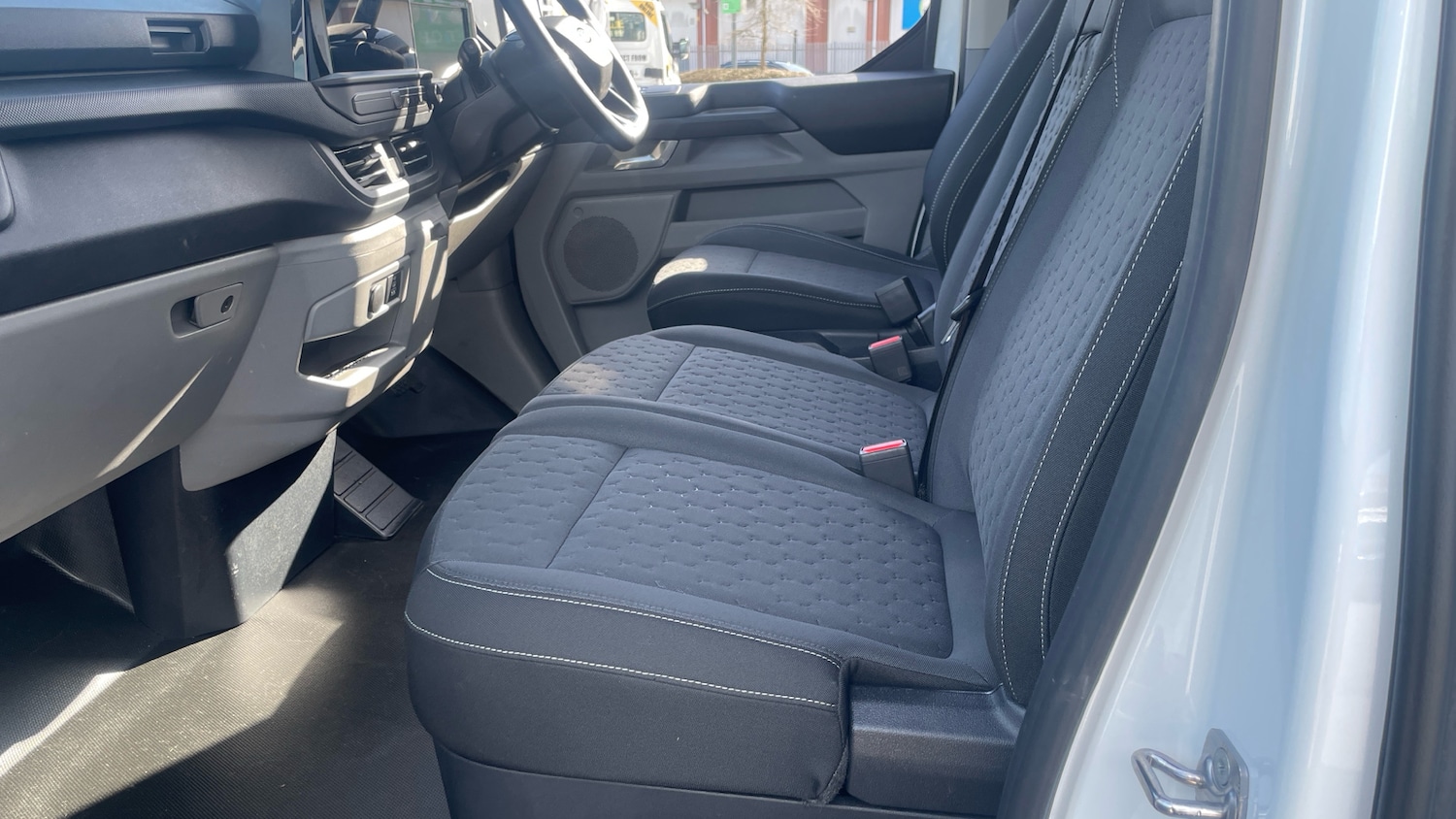 Used Ford Transit Custom 2025 for sale - 78065008: Photo 13