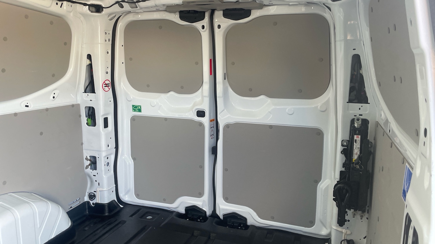 Used Ford Transit Custom 2025 for sale - 78065008: Photo 16
