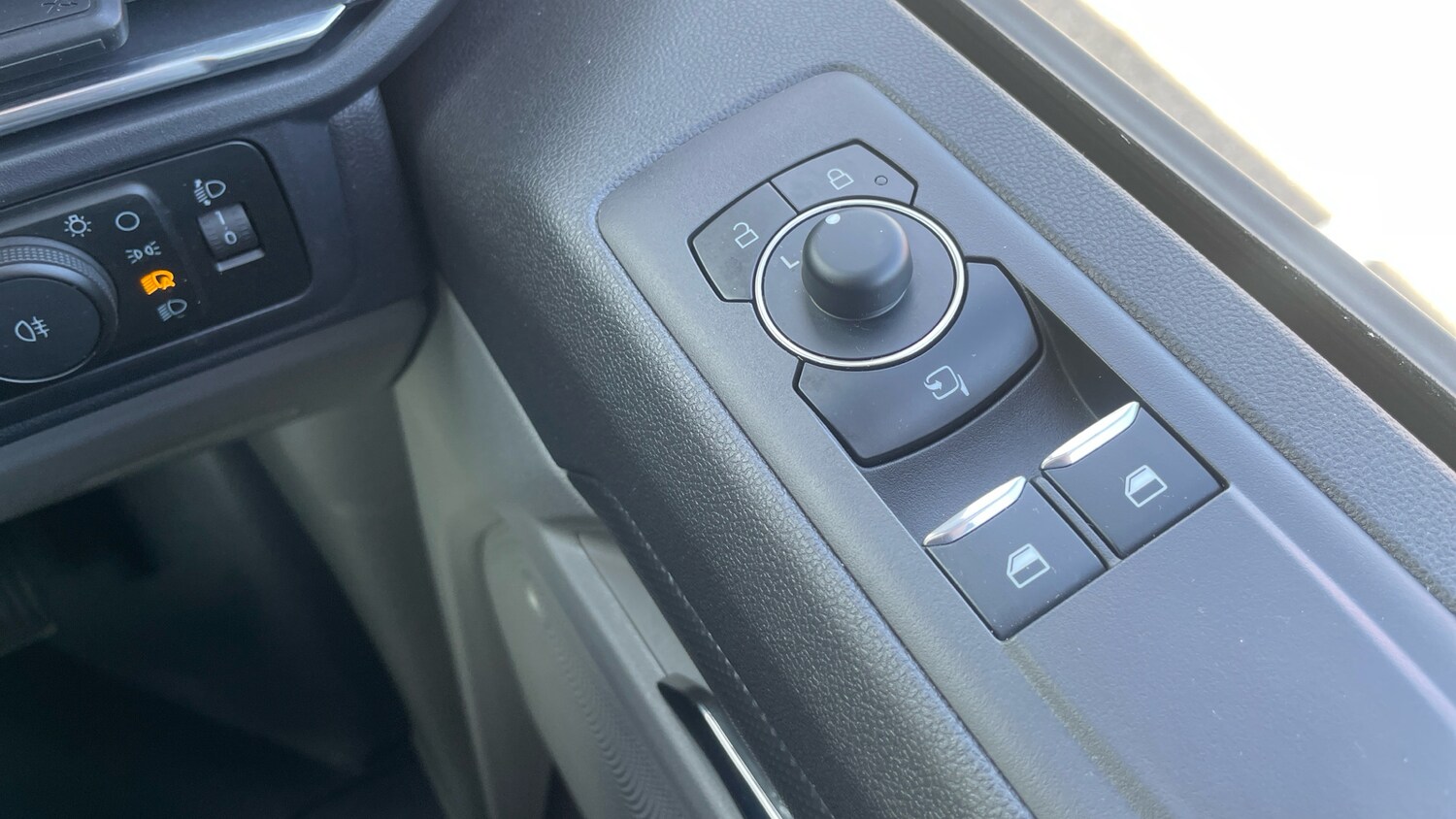 Used Ford Transit Custom 2025 for sale - 78065008: Photo 25