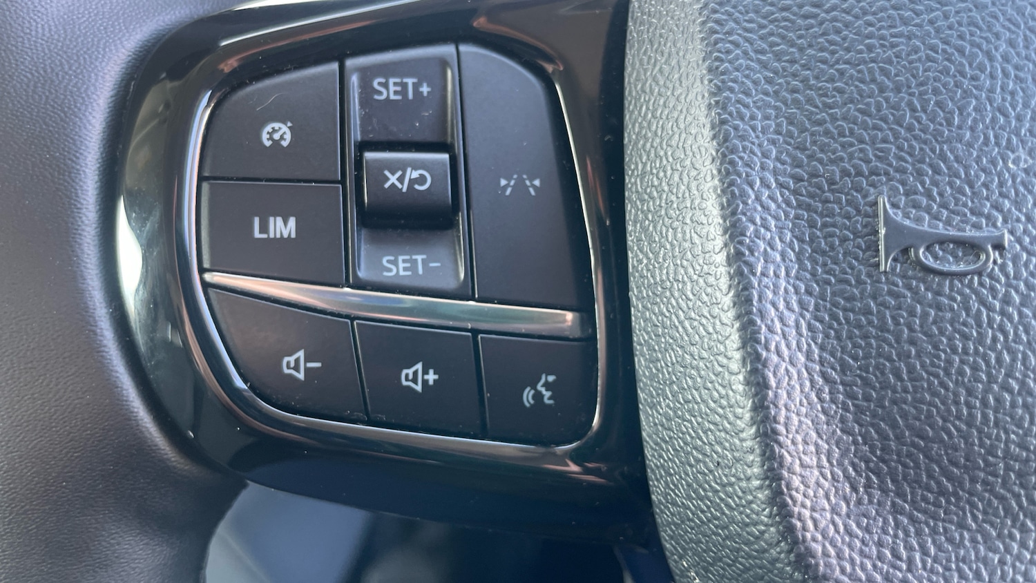 Used Ford Transit Custom 2025 for sale - 78065008: Photo 8