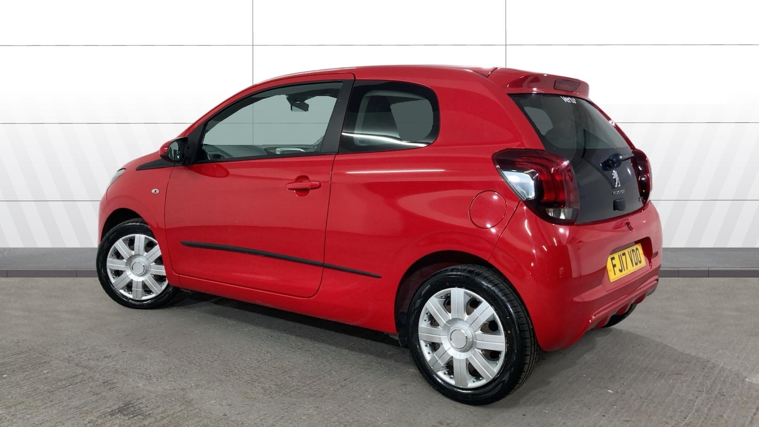 Used Peugeot 108 2017 for sale - 77032772: Photo 2