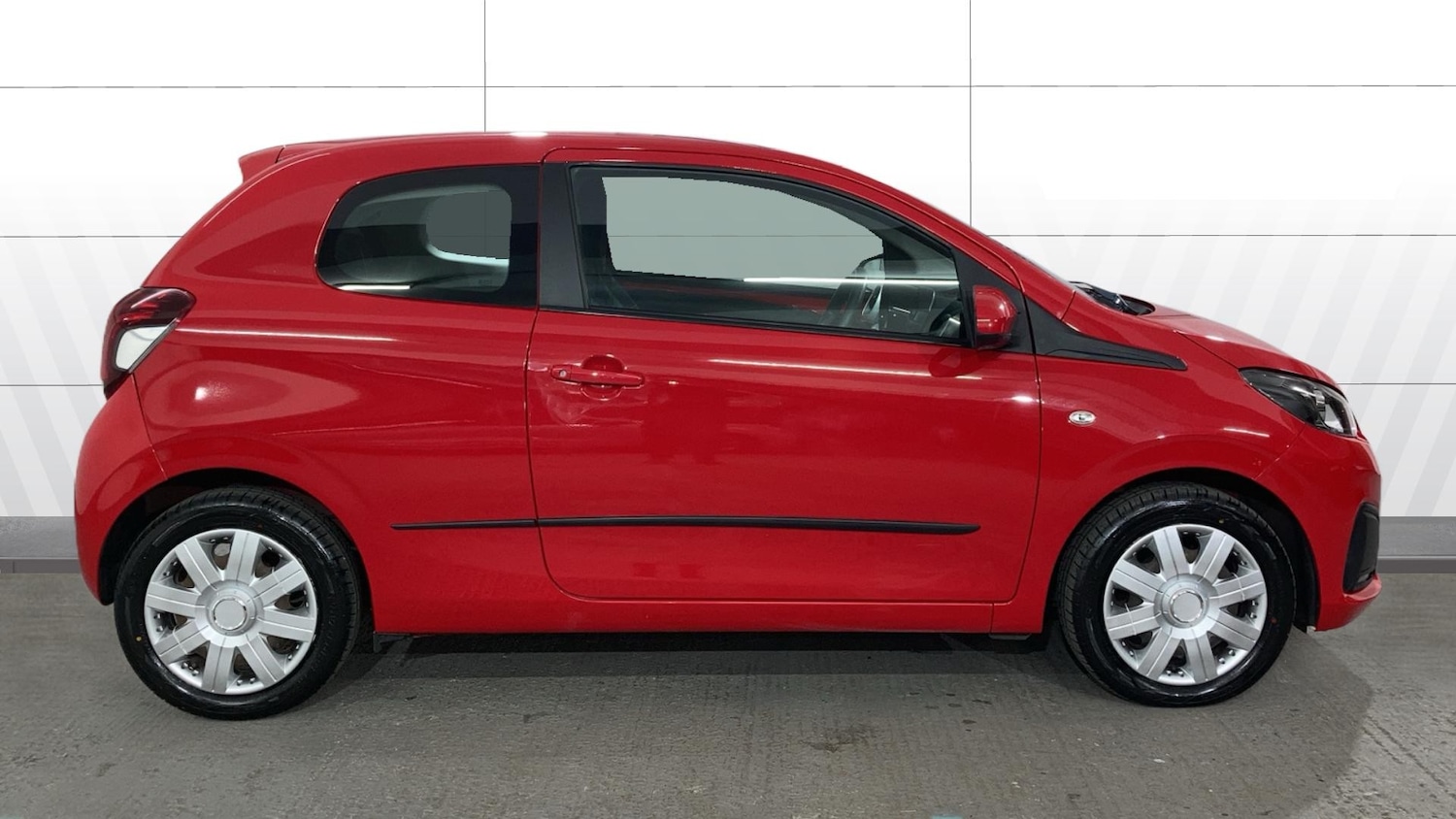 Used Peugeot 108 2017 for sale - 77032772: Photo 4