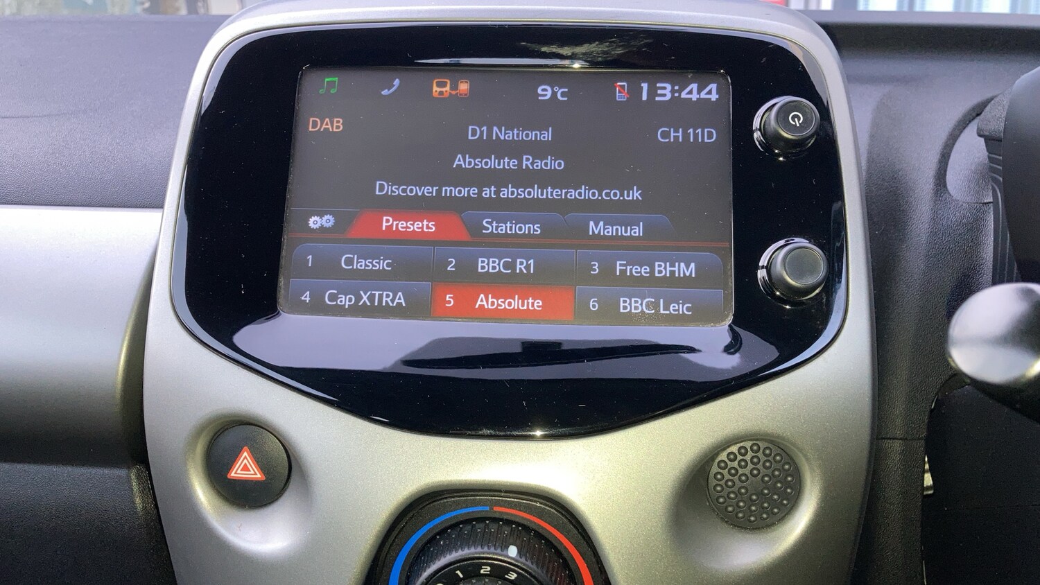 Used Peugeot 108 2017 for sale - 77032772: Photo 40