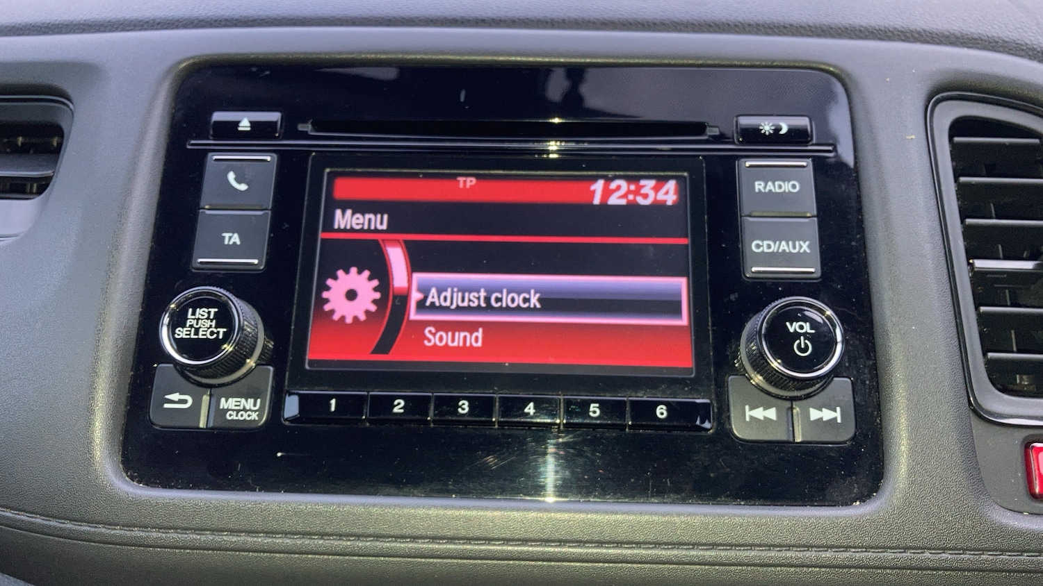 Used Honda HR-V 2016 for sale - 77076965: Photo 12