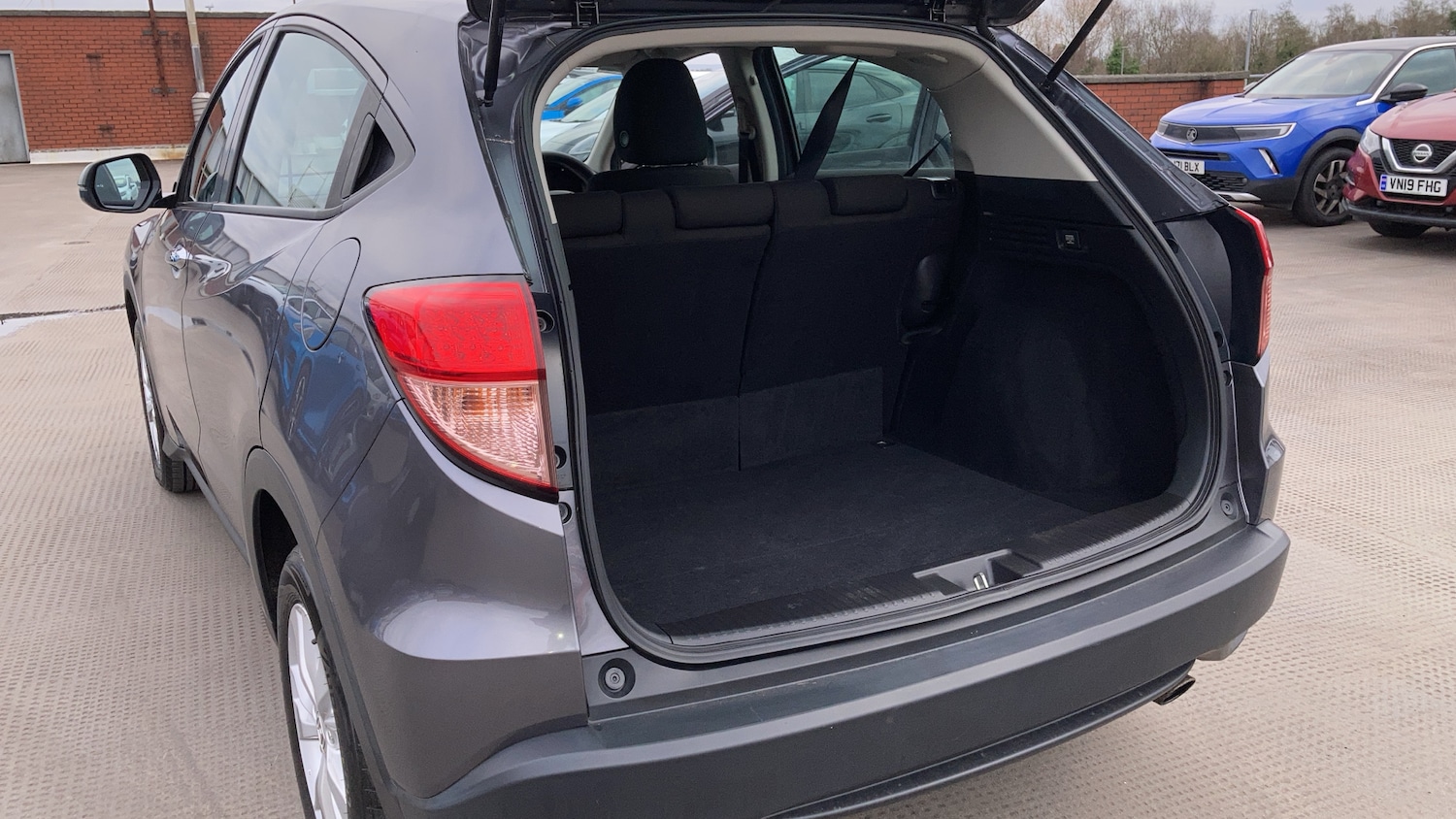 Used Honda HR-V 2016 for sale - 77076965: Photo 26