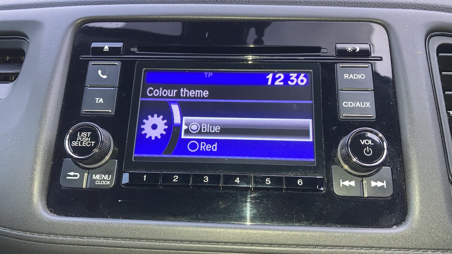 Used Honda HR-V 2016 for sale - 77076965: Photo 42