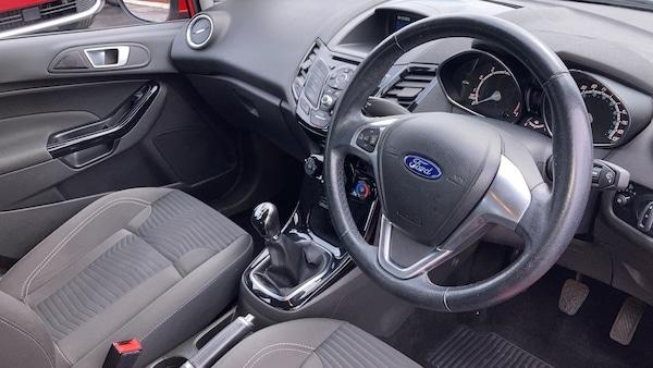 Used Ford Fiesta 2017 for sale - 76209221: Photo 11