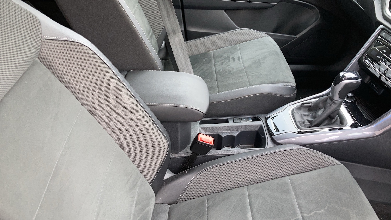 Used Volkswagen T-Roc 2022 for sale - 77077796: Photo 15