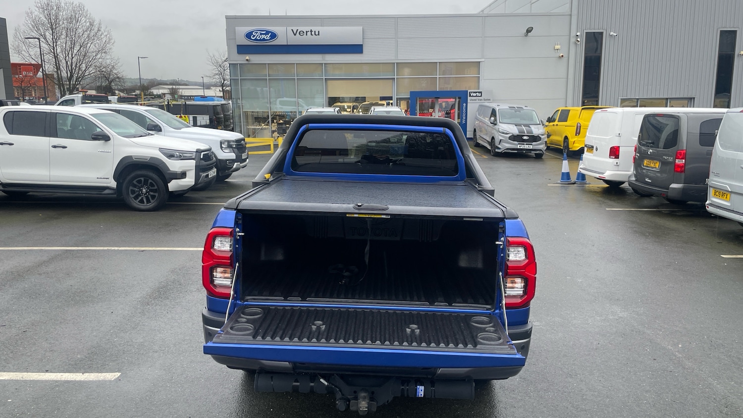 Used Toyota Hilux 2022 for sale - 77844580: Photo 3