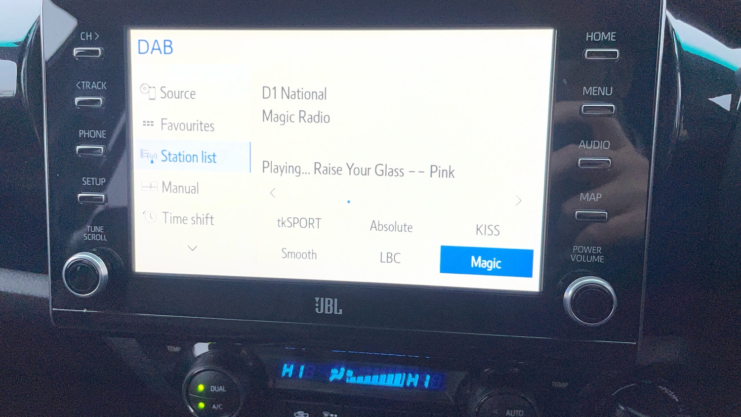 Used Toyota Hilux 2022 for sale - 77844580: Photo 34