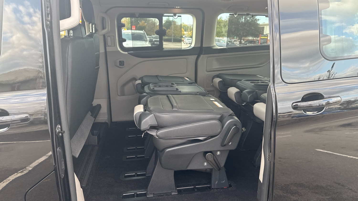 Used Ford Tourneo Custom 2022 for sale - 76352417: Photo 15