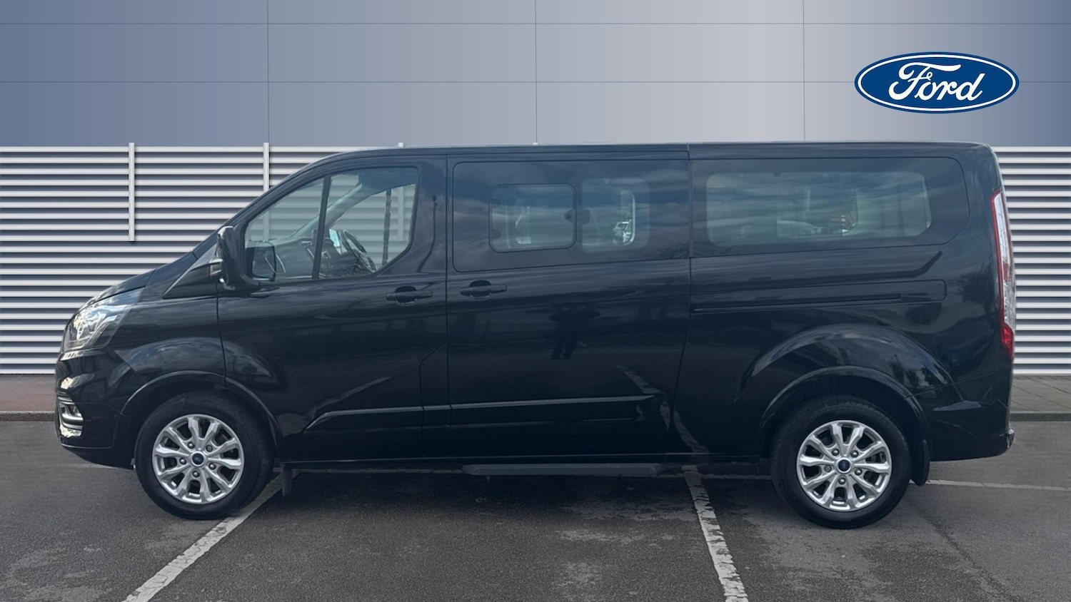 Used Ford Tourneo Custom 2022 for sale - 76352417: Photo 3