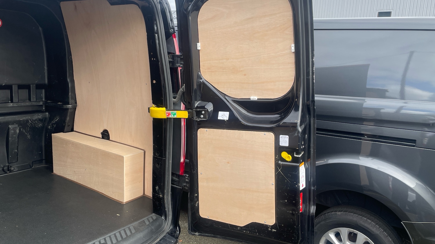 Used Ford Transit Custom 2022 for sale - 75776423: Photo 39