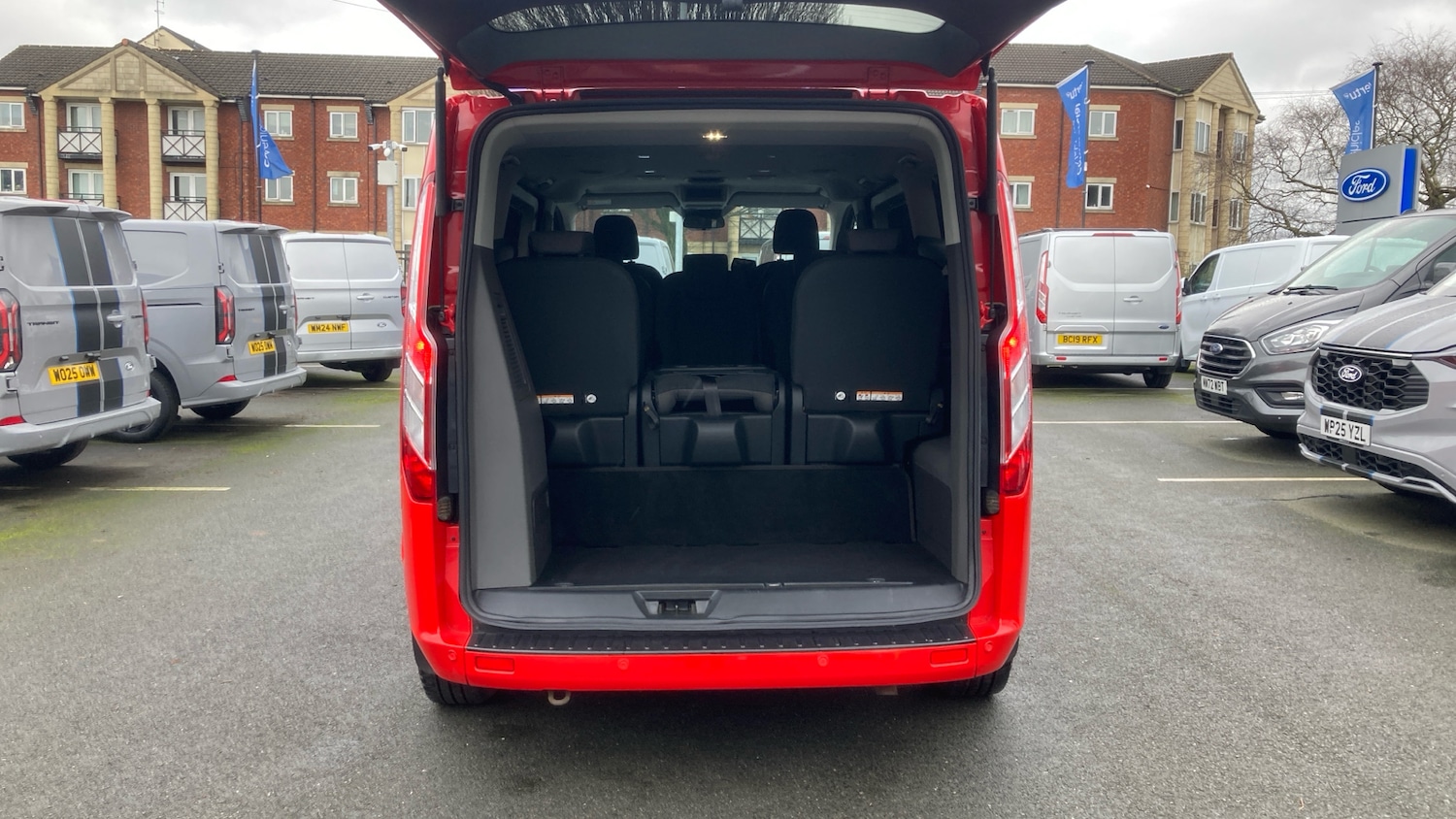 Used Ford Tourneo Custom 2024 for sale - 77548120: Photo 26