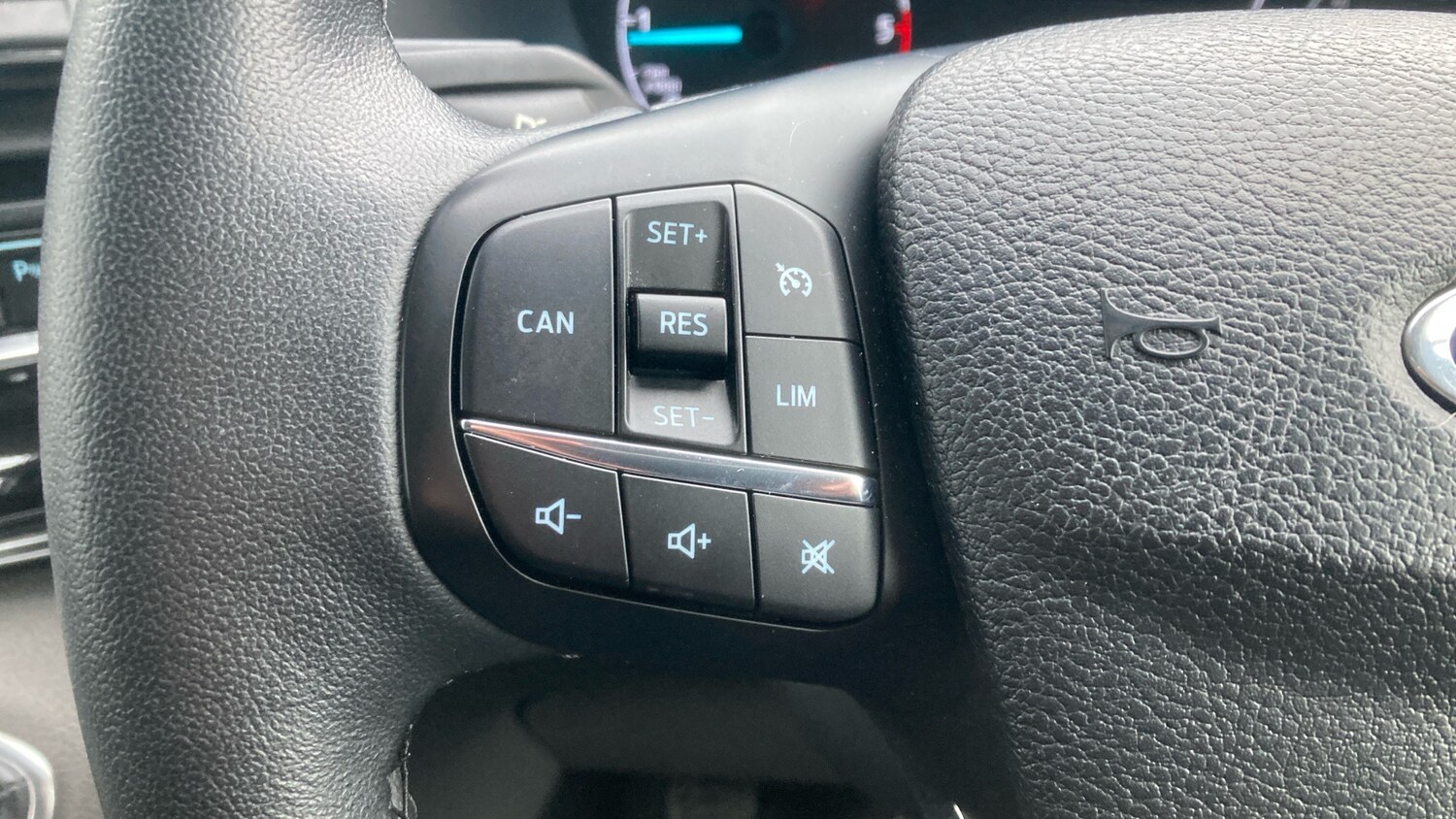 Used Ford Tourneo Custom 2024 for sale - 77548120: Photo 8